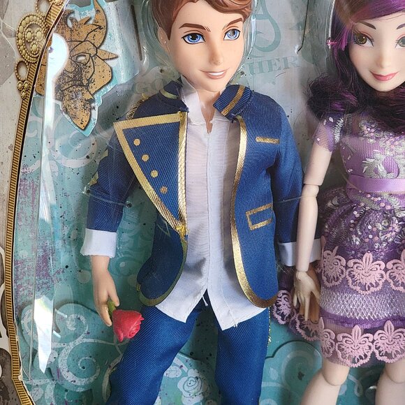 Disney Descendants Mal Isle of the Lost and Ben Auradon Prep Dolls MINT - Picture 2 of 10